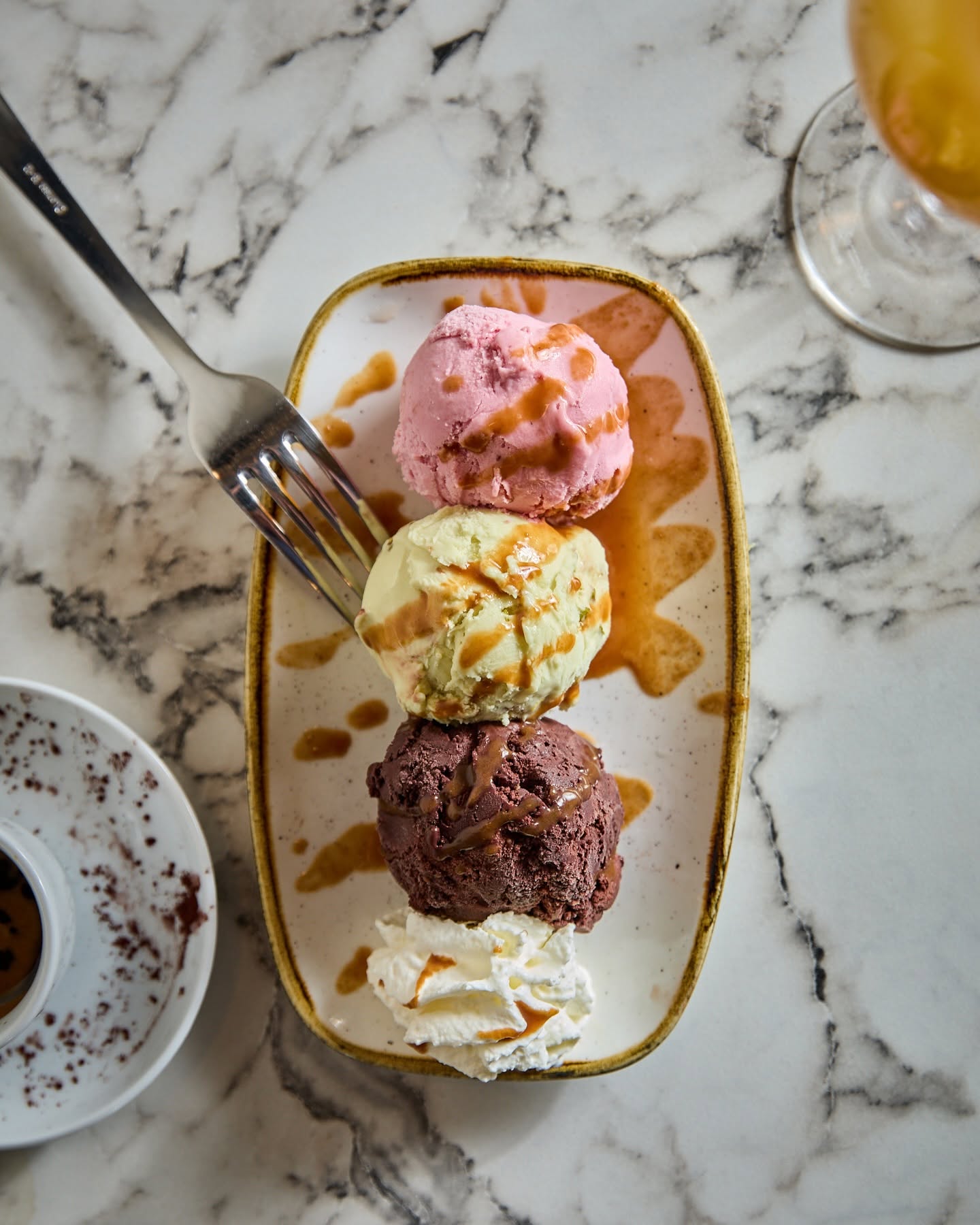 Madame Monsieur strawberry pink ice cream scoop dessert in Budapest